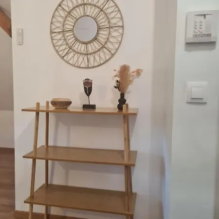 Bienvenue Chez Angele Homes 3 Apartamento