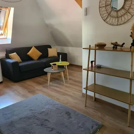 Bienvenue Chez Angele Homes 3 Апартаменты