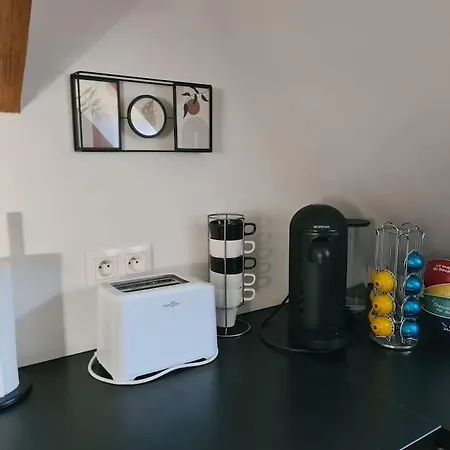 Bienvenue Chez Angele Homes 3 Apartamento